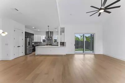 400 Post Road Drive #1, Austin, TX 78704 - Photo 7