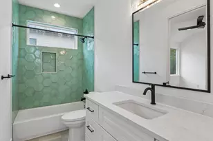 400 Post Rd Dr, Austin, TX 78704 - Photo 29