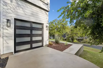 400 Post Road Drive #1, Austin, TX 78704 - Photo 37