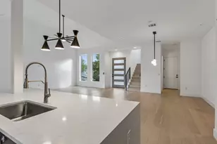 400 Post Rd Dr, Austin, TX 78704 - Photo 13