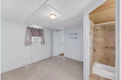 148 Meadows Drive, Elgin, TX 78621 - Photo 21