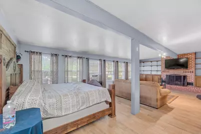 148 Meadows Drive, Elgin, TX 78621 - Photo 17