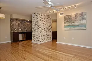 2200 Dickson Dr, Austin, TX 78704 - Photo 3