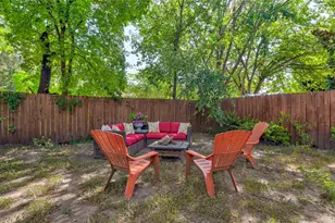 4704 Milburn Ln, Austin, TX 78702 - Photo 39