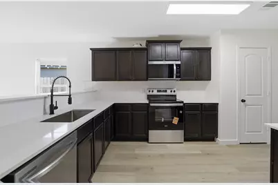 4001 Cressler Lane #15G, Jarrell, TX 76537 - Photo 7