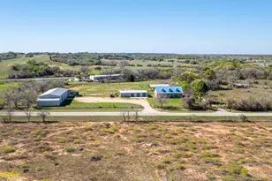 1516 Old Luling Rd, Lockhart, TX 78644 - Photo 35