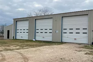 1516 Old Luling Rd, Lockhart, TX 78644 - Photo 35