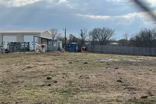 1516 Old Luling Rd, Lockhart, TX 78644 - Photo 33