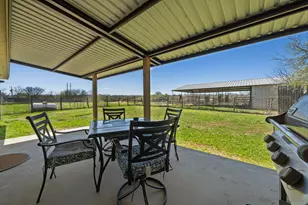 1516 Old Luling Rd, Lockhart, TX 78644 - Photo 21