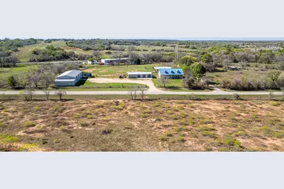 1516 Old Luling Road, Lockhart, TX 78644 - Photo 37