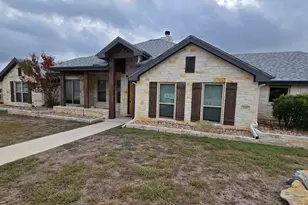 210 Stonehenge Wy, Marble Falls, TX 78654 - Photo 1