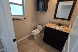 210 Stonehenge Wy, Marble Falls, TX 78654 - Photo 5