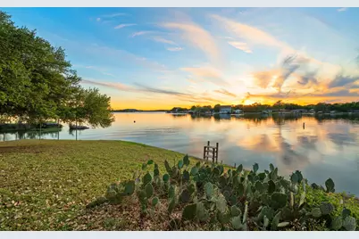 310 Castlehigh Drive, Granite Shoals, TX 78654 - Photo 47