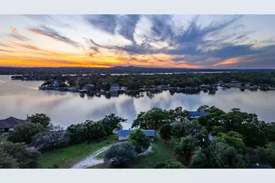 310 Castlehigh Drive, Granite Shoals, TX 78654 - Photo 27