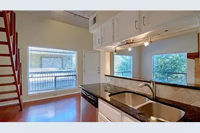 908 Poplar Street #203, Austin, TX 78705 - Photo 7