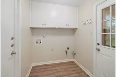 8609 Melshire Drive, Austin, TX 78757 - Photo 23