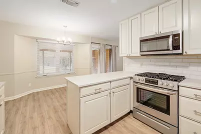 8609 Melshire Drive, Austin, TX 78757 - Photo 11