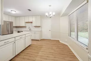 8609 Melshire Dr, Austin, TX 78757 - Photo 7
