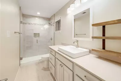 8609 Melshire Drive, Austin, TX 78757 - Photo 17