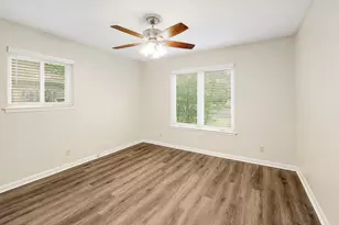 8609 Melshire Dr, Austin, TX 78757 - Photo 21
