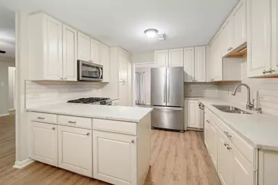 8609 Melshire Drive, Austin, TX 78757 - Photo 9