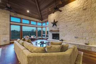 27426 Waterfall Hill Pkwy, Spicewood, TX 78669 - Photo 3