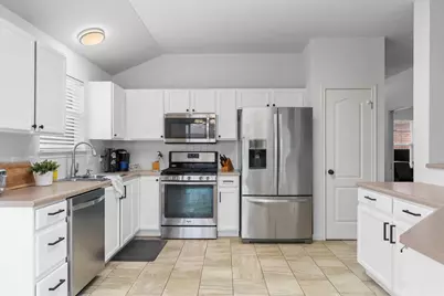 1606 Churchill Cove, Cedar Park, TX 78613 - Photo 15