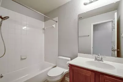 371 Bloomsbury Drive, Kyle, TX 78640 - Photo 17