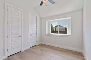 101 Broken Oak Dr, Liberty Hill, TX 78642 - Photo 15