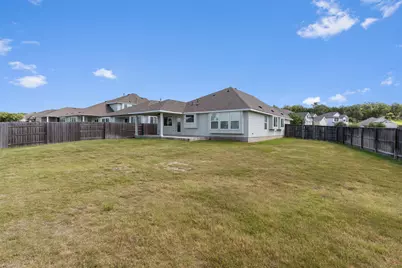 101 Broken Oak Drive, Liberty Hill, TX 78642 - Photo 27