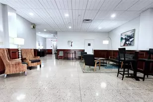 1800 Lavaca St, Austin, TX 78701 - Photo 11