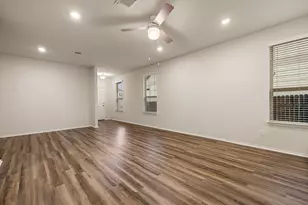 284 Zuma Dr, Liberty Hill, TX 78642 - Photo 3