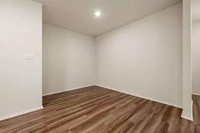 284 Zuma Drive, Liberty Hill, TX 78642 - Photo 7