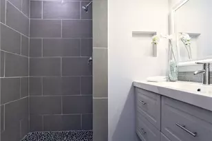 909 Reinli St, Austin, TX 78751 - Photo 13