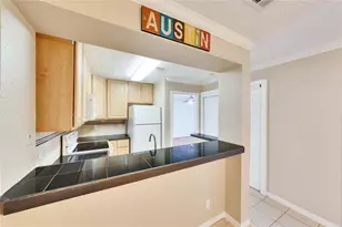 2510 San Gabriel St, Austin, TX 78705 - Photo 7