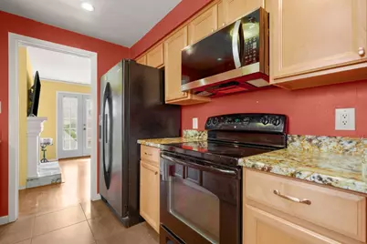 6631 Valleyside Road, Austin, TX 78731 - Photo 15