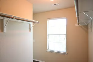 7025 Outfitter, Austin, TX 78744 - Photo 19