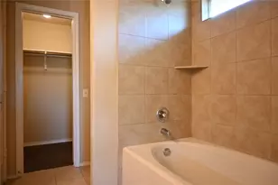 7025 Outfitter, Austin, TX 78744 - Photo 17