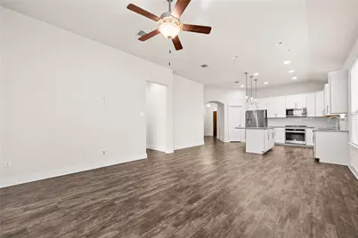 120 Cascata Way, Liberty Hill, TX 78642 - Photo 15
