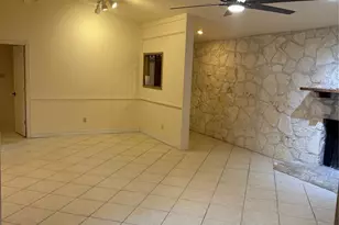 8508 Mesa Dr, Austin, TX 78759 - Photo 5
