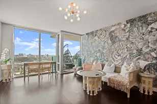 300 Bowie St, Austin, TX 78703 - Photo 3