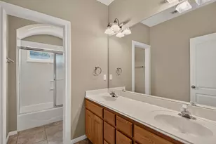 209 Overlook Ct, Georgetown, TX 78628 - Photo 31