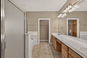 209 Overlook Ct, Georgetown, TX 78628 - Photo 23