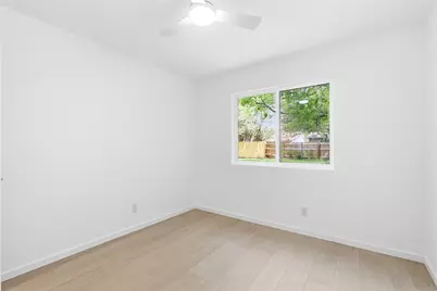 4400 Dovehill Drive, Austin, TX 78744 - Photo 21