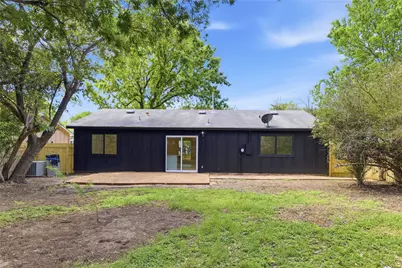 4400 Dovehill Drive, Austin, TX 78744 - Photo 33