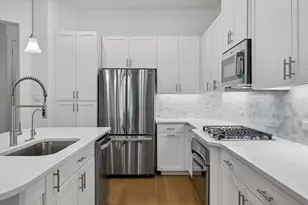 109 Beneteau Dr, Austin, TX 78738 - Photo 11