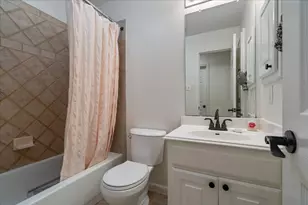 19215 White Horse Cove, Spicewood, TX 78669 - Photo 27