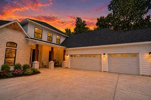 11715 Creek View Ln, Conroe, TX 77385 - Photo 3