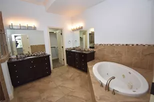 12105 Terraza Cir, Austin, TX 78726 - Photo 9