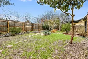 10406 Macmora Rd, Austin, TX 78758 - Photo 9